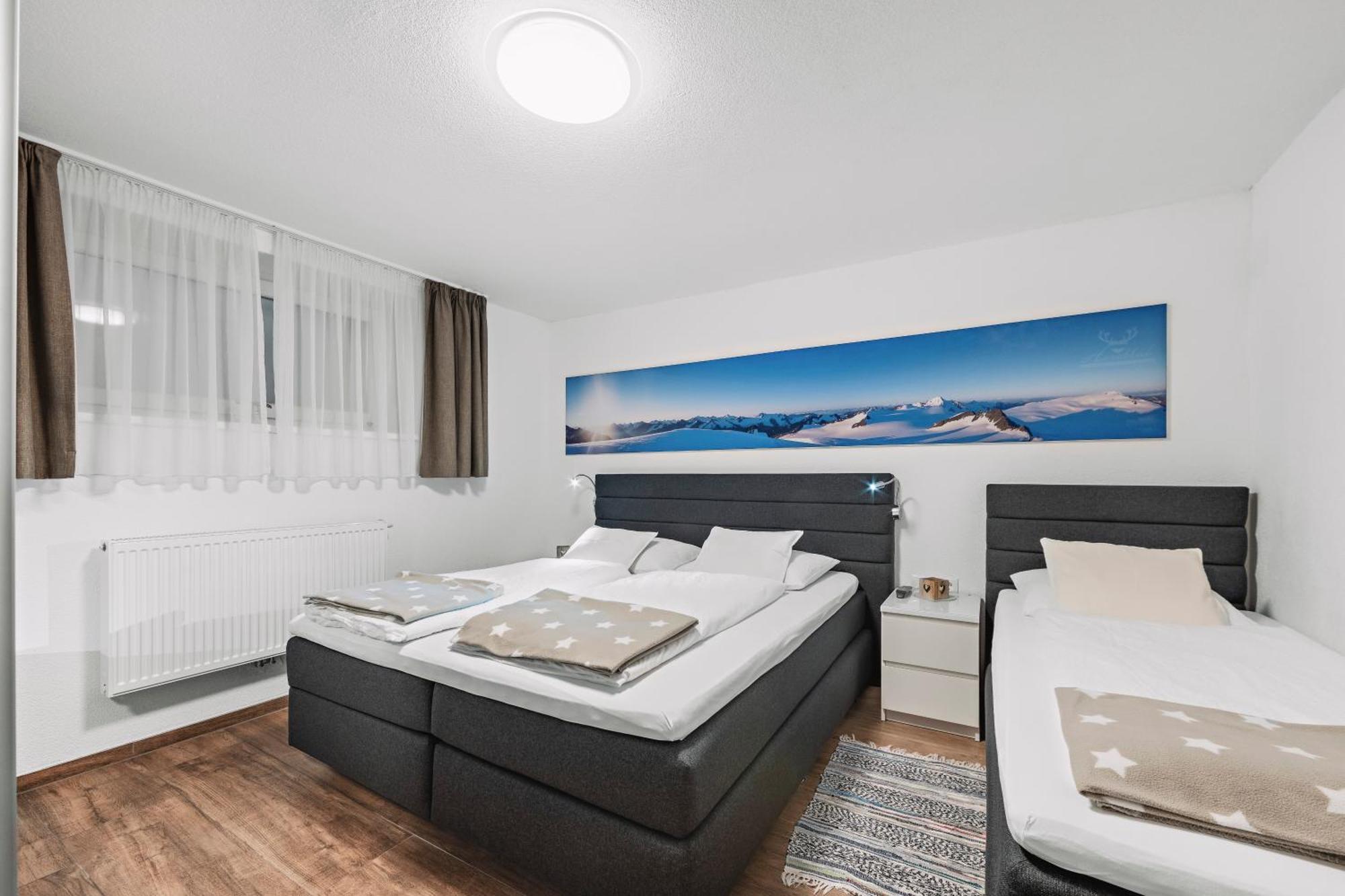 Herzblut Wohlfuehl Appartements Oetz Room photo